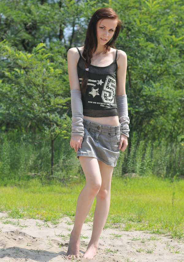 Оляшка, 26 лет, 0 размер груди